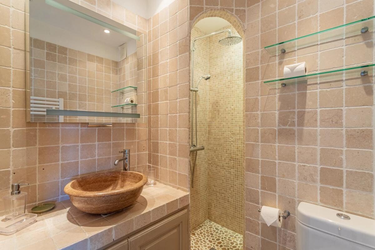 Photo 15 : Appartement en duplex avec toit terrasse à St Tropez