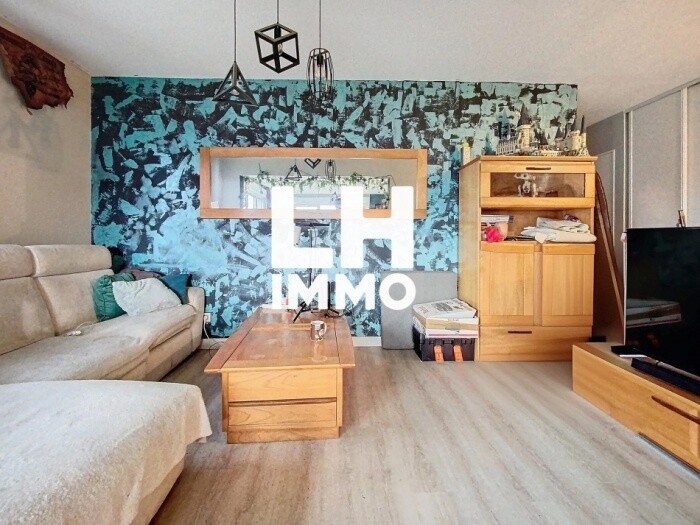 Photo 1 : Appartement T4 avec deux balcons et parking