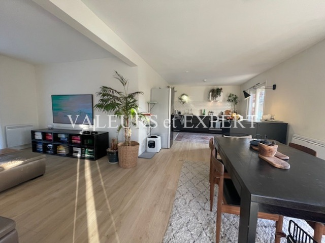 Photo 2 : TB Maison moderne semi individuelle, garage,parking, jardin