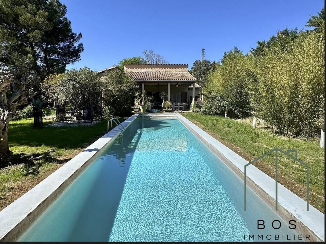 Photo 1 : Villa en campagne avec piscine