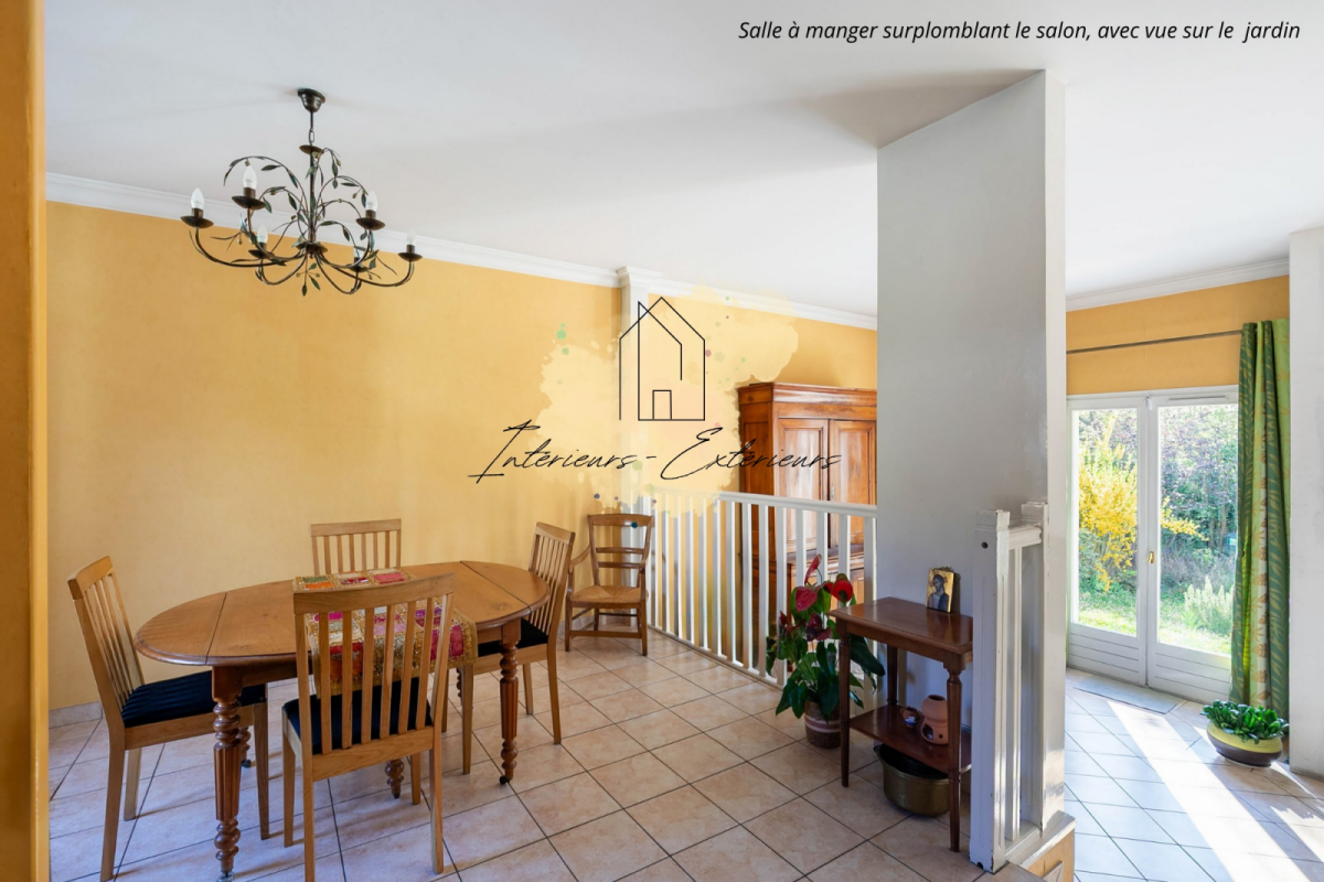 Photo 5 : Maison 6 pièces ,125 m², 4 chambres, à Jouy-le-Moutier