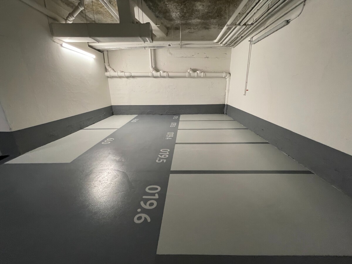 Photo 2 : Ensemble de 13 places motos - Damrémont