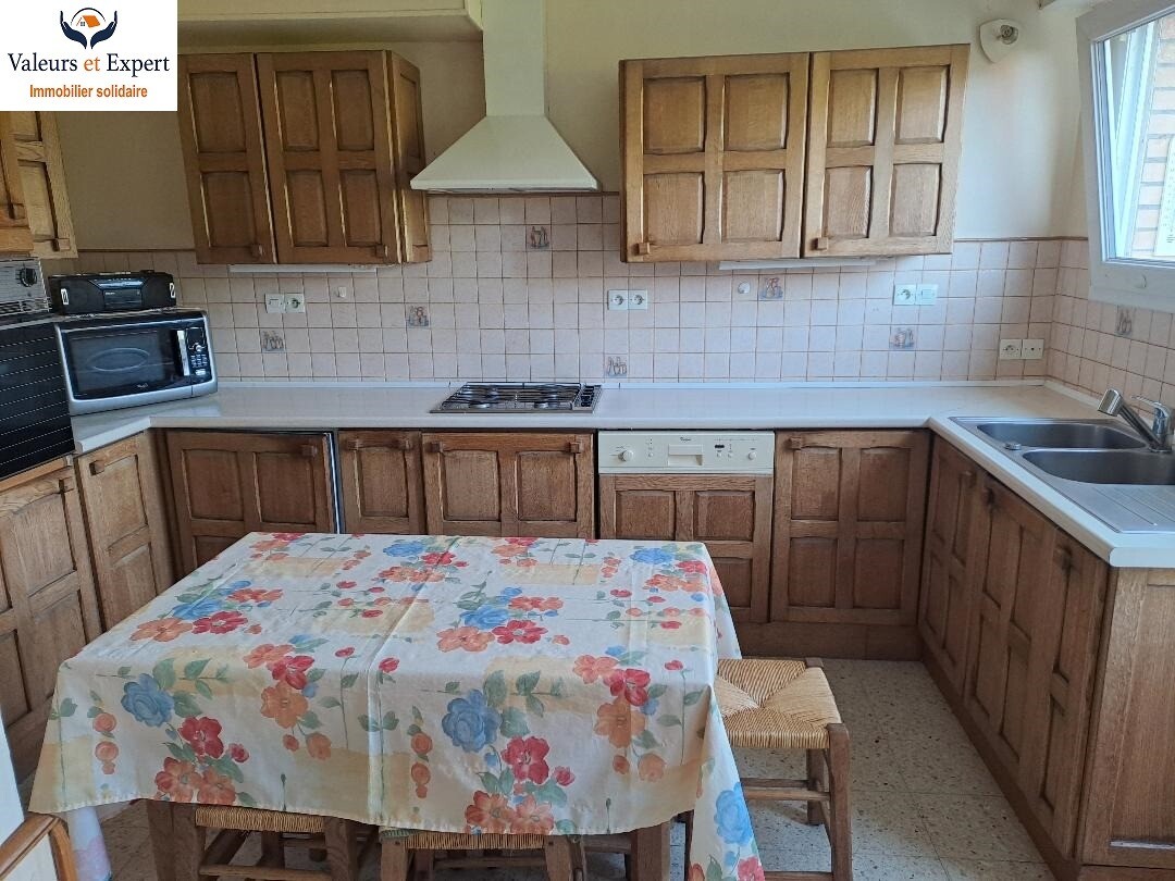 Photo 5 : TB Maison semi-individuelle,3 chbres poss.4, jardin,garage