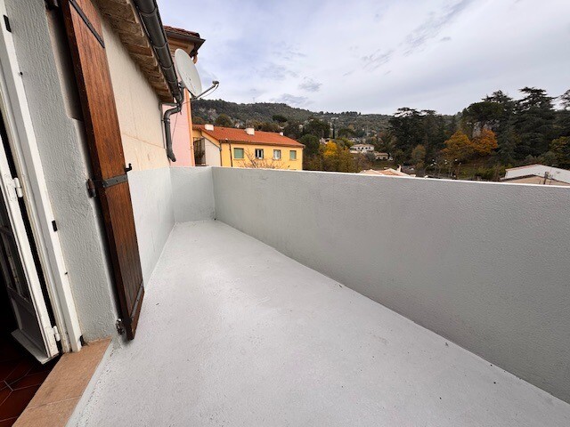 Photo 3 : Appartement  3 pièces 46 m2 avec terrasse - Contes