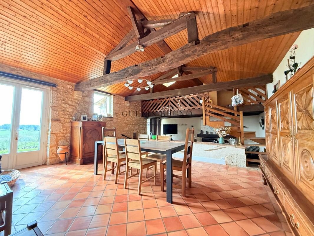 Photo 3 : Charmante maison au milieu des vignes