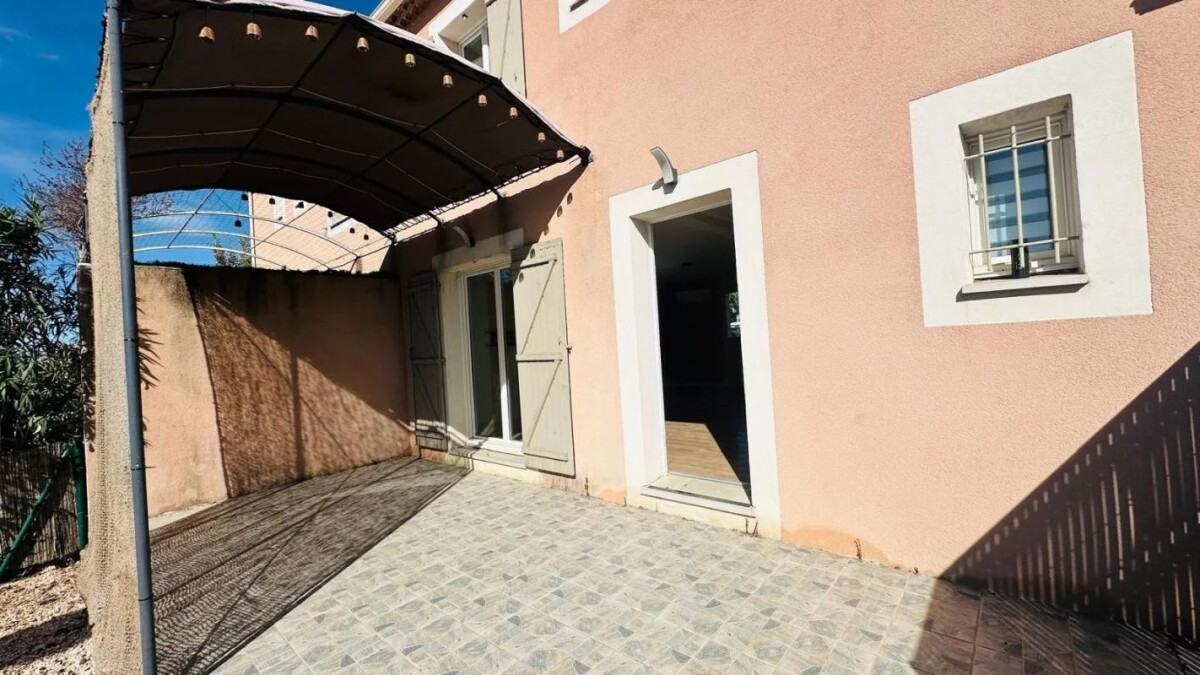 Photo 2 : Maison familiale 4 pièces - 80m² - Rochefort-du-Gard
