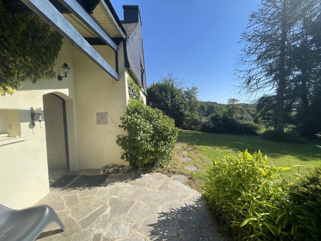 Photo 12 : Propriété avec Longère 193 m² - Piscine chauffée - dépendances Terrain 4772 m² sans vis-à-vis – Entre Elven et Sérent