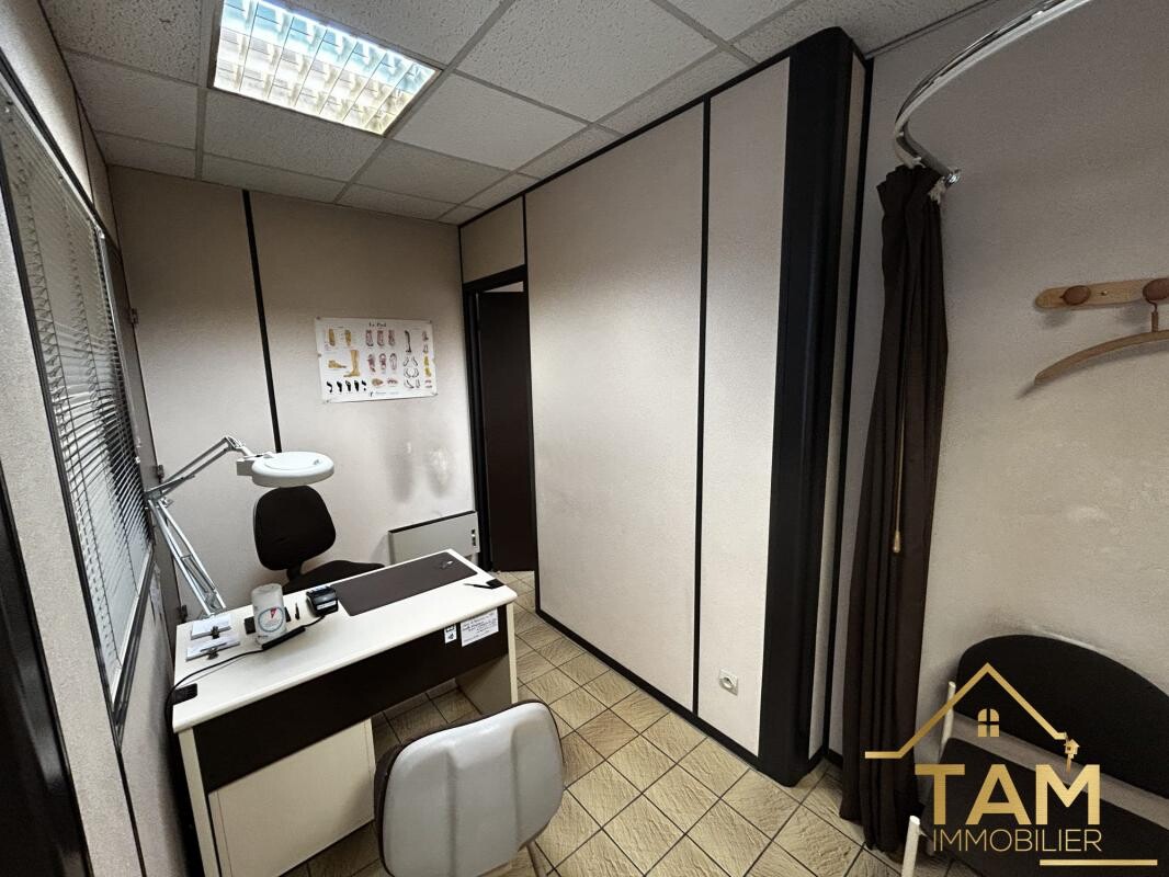 Photo 3 : Local commercial en plein centre de Bois-Colombes