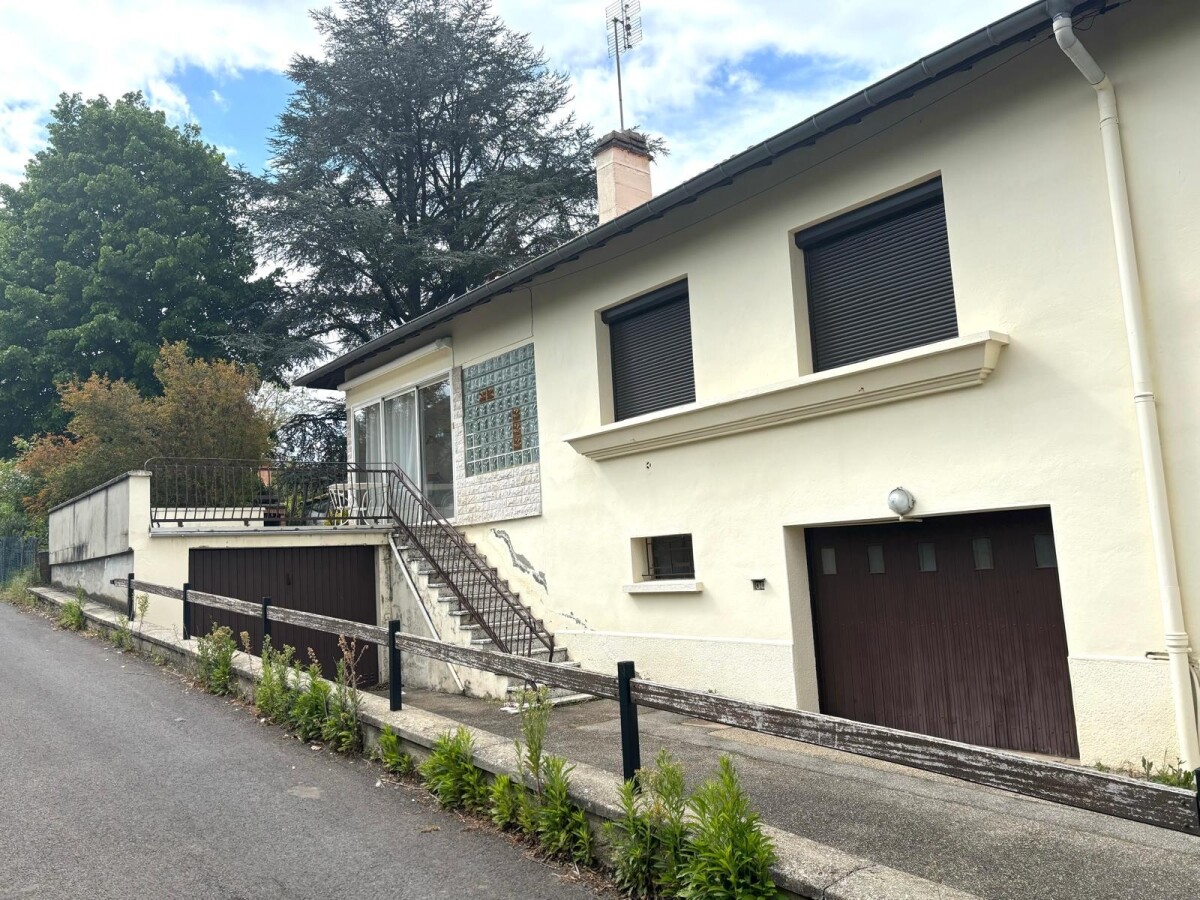 Photo 1 : Maison - Vénissieux - 80m²