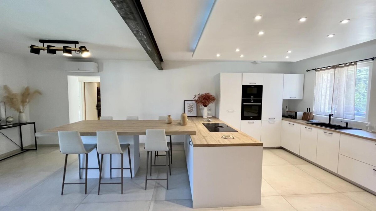 Photo 9 : Villa avec piscine et dépendances proche de L'Isle-sur-la-Sorgue