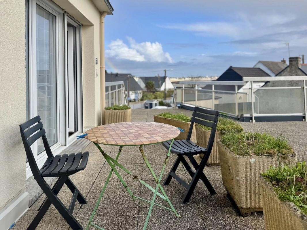 Photo 2 : T1 bis 29,17 m² + Terrasse commune - vue mer - plage 100 m Cave et Pk – 1er étage – Damgan