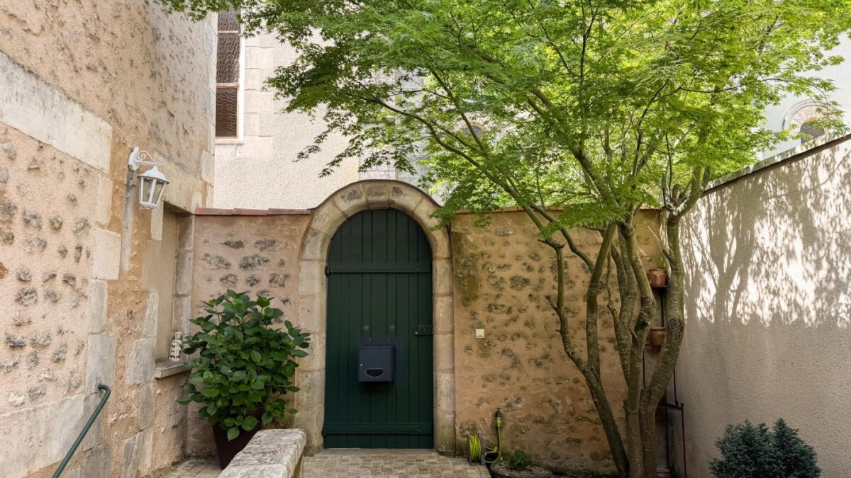 Photo 18 : Ancien presbytère avec vue panoramique exceptionnelle à Poit