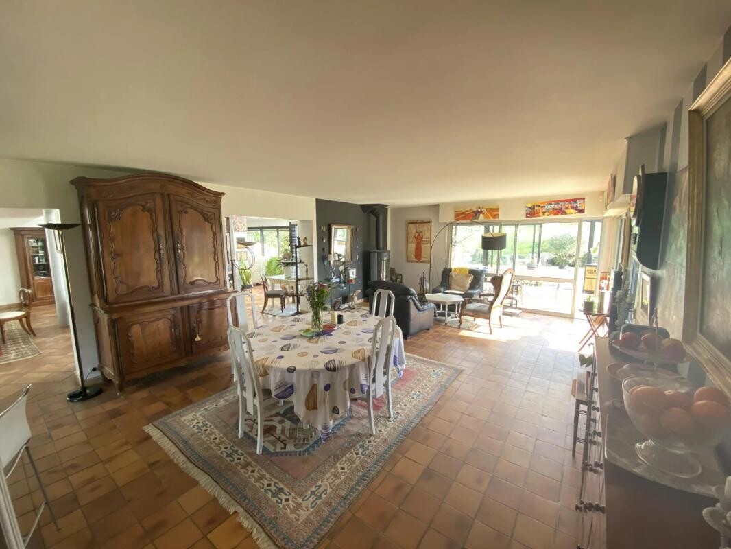 Photo 7 : Maison d’architecte – 199 m² de Plain-pied – Terrain 2190 m² - 10 mn de Vannes Ouest