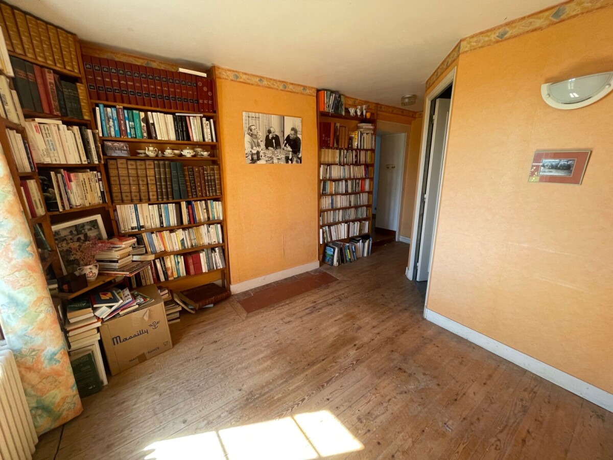 Photo 8 : Maison - Moulins-la-Marche - 202m²