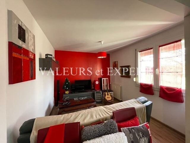 Photo 2 : TB Appartement T3, 85m², cave, parking privatif.