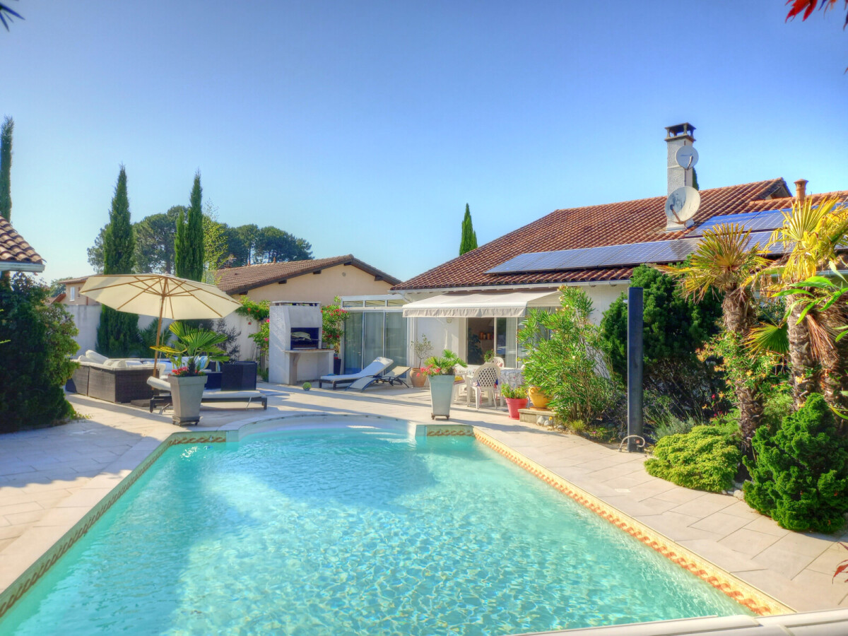 Photo 1 : Secteur Arcachon - 4 chambres - aucun travaux - 170m²