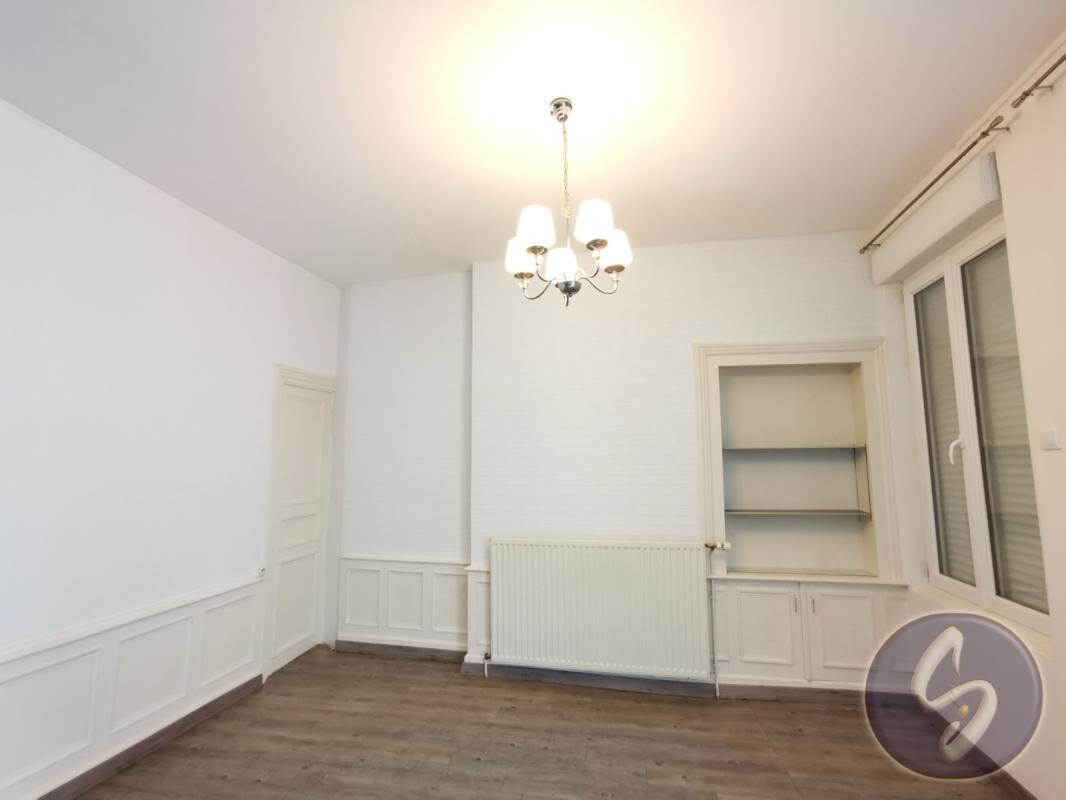 Photo 3 : Maison ancienne de caractère avec courette, sans vis-à-vis -
