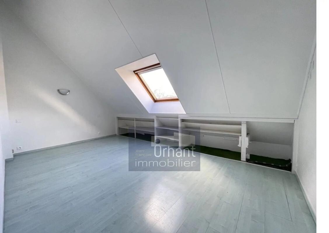 Photo 14 : Maison en pierre 150 m² 3 chambres + véranda et studio - terrain 988 m² Saint-Nolff 5 minutes entrée de Vannes