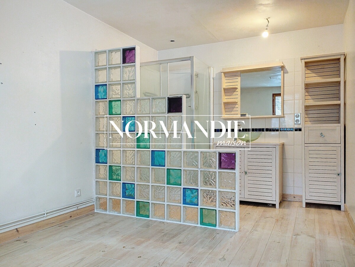 Photo 2 : Maison à vendre à Le Héron en Normandie | 4 chambres 191 m2