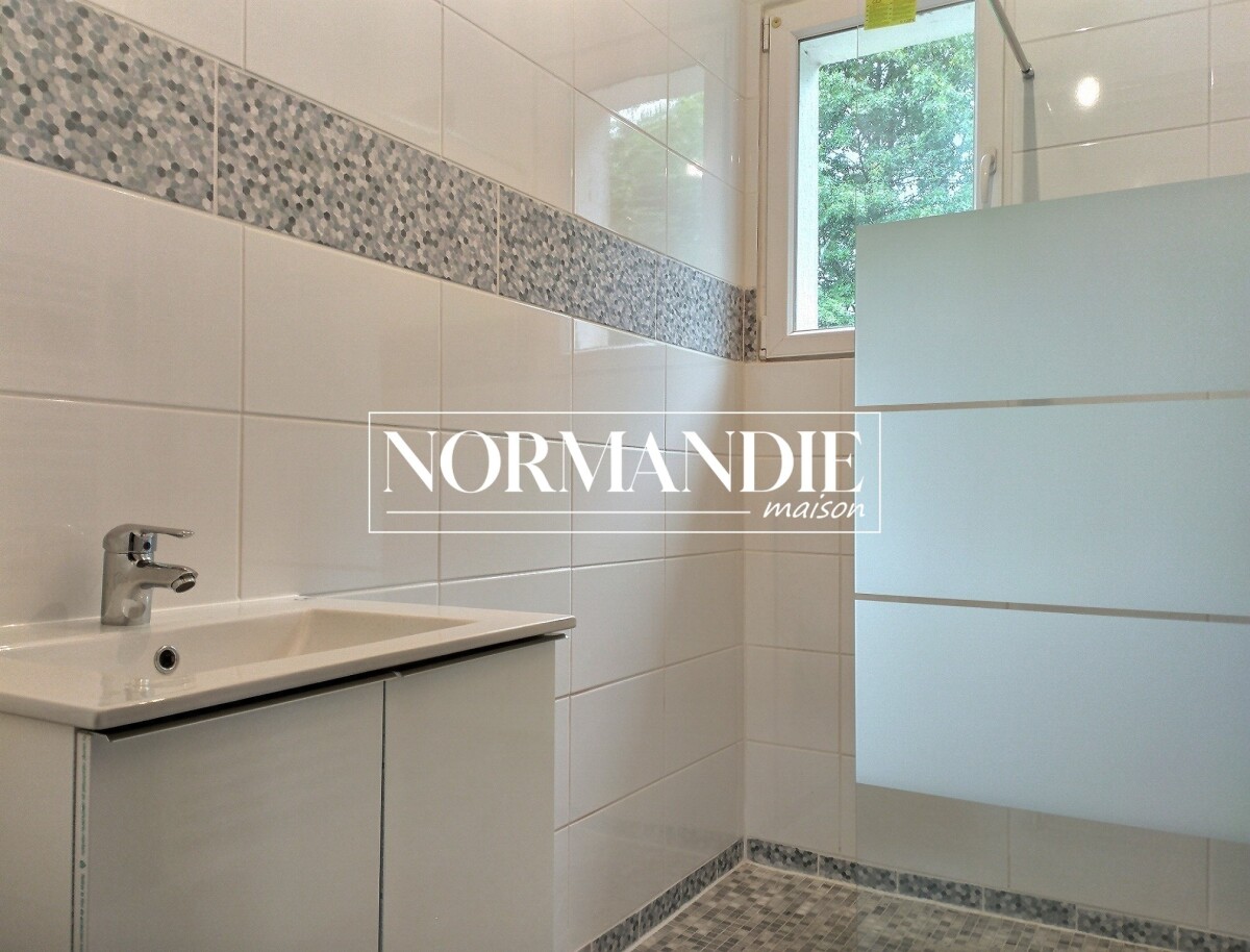 Photo 2 : Maison à vendre à Saint-André-sur-Cailly | 4 chambres 118 m2
