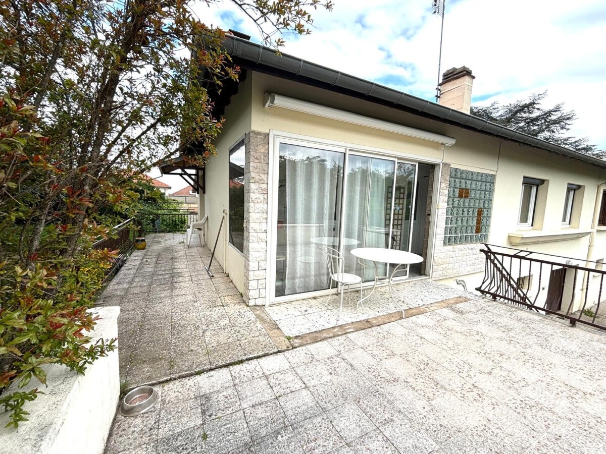 Photo 2 : Maison - Vénissieux - 80m²