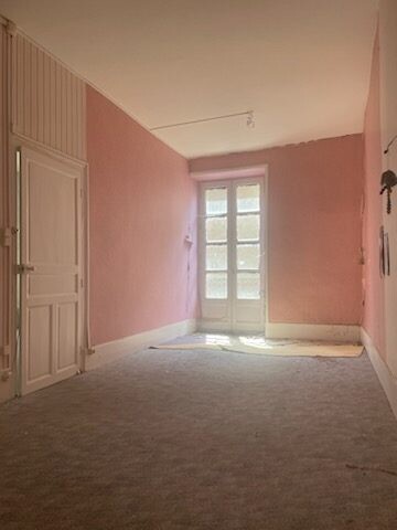 Photo 3 : EXCLUSIVITE: Immeuble, à renover, SAINT GENGOUX LE NATIONAL (71