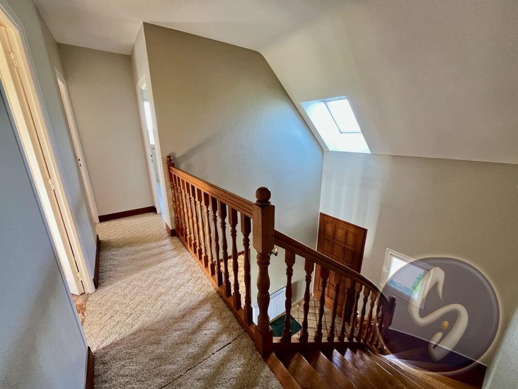 Photo 19 : Maison familiale 177 m² - 5 chambres + 2 bureaux - 1 973 m?