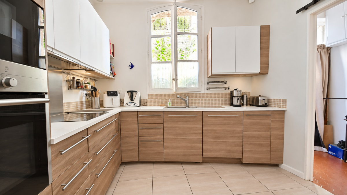 Photo 10 : Maison - Rognes - 131m²