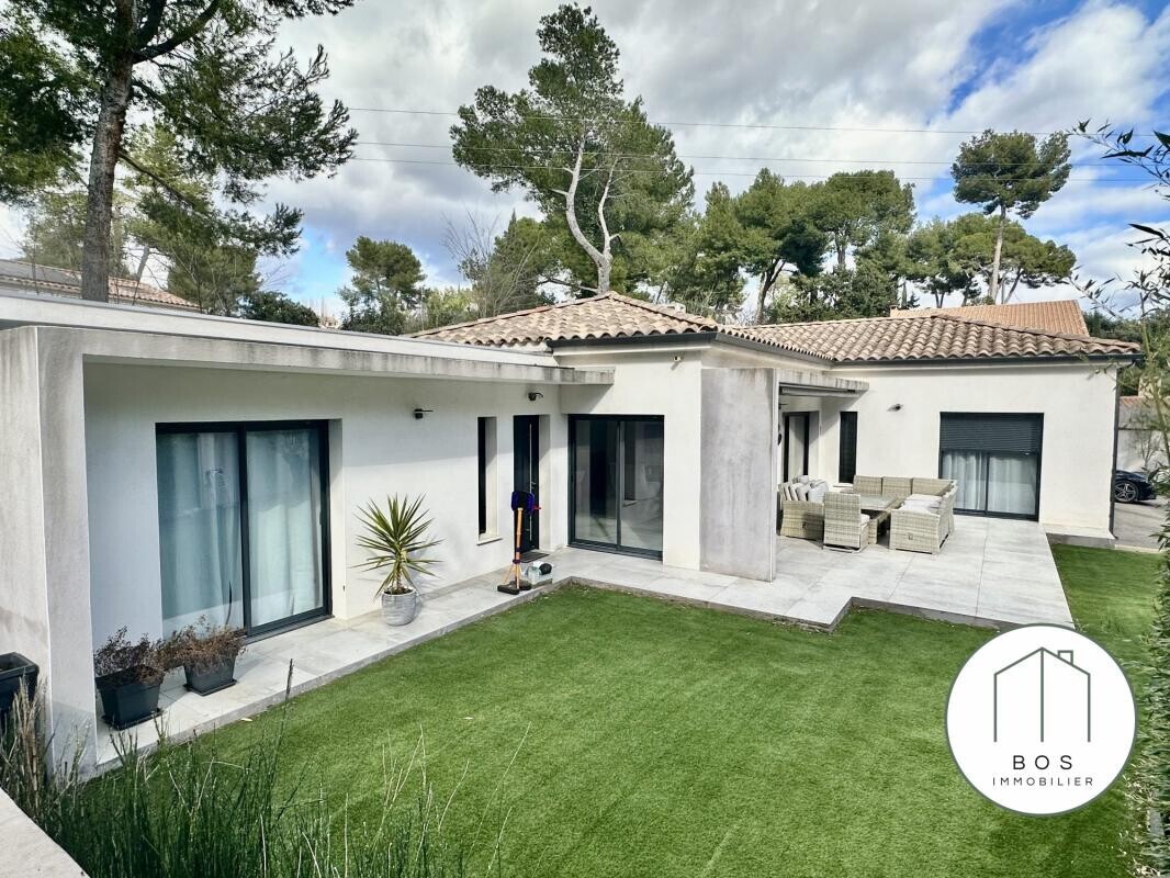 Photo 3 : Villa contemporaine avec piscine