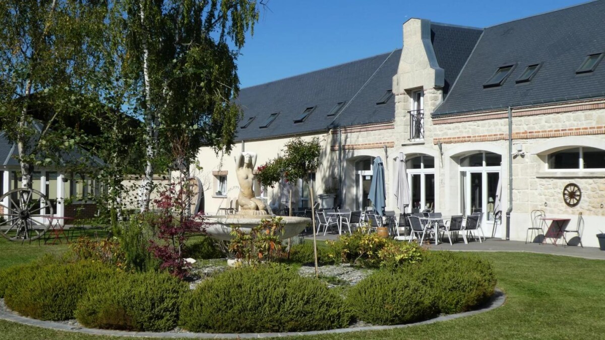 Photo 1 : Domaine Hôtelier de Standing à 30 min de Reims - 21 Chambres