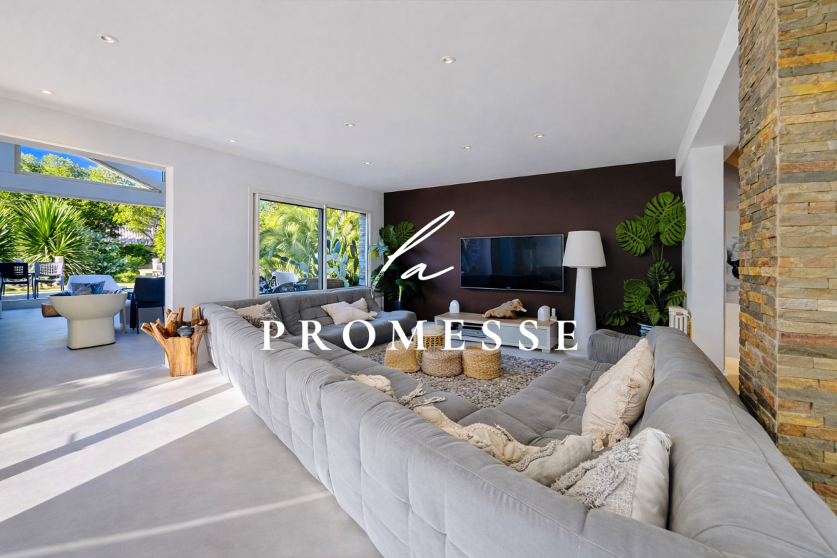 Photo 6 : BIARRITZ - Villa 300 m2 - Piscine