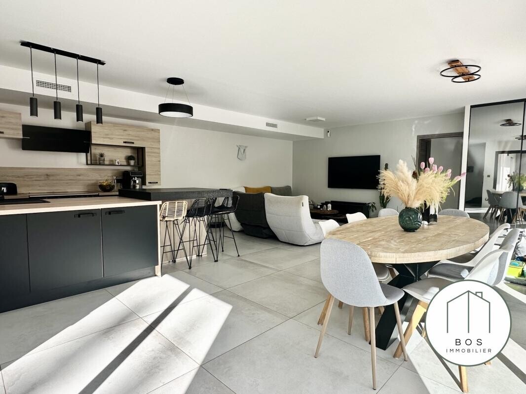 Photo 9 : Villa contemporaine avec piscine