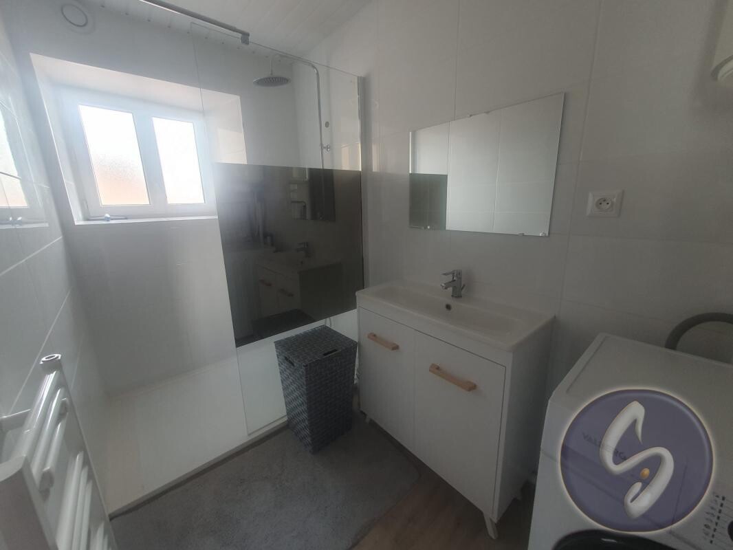 Photo 4 : HYPERCENTRE - GARE TGV