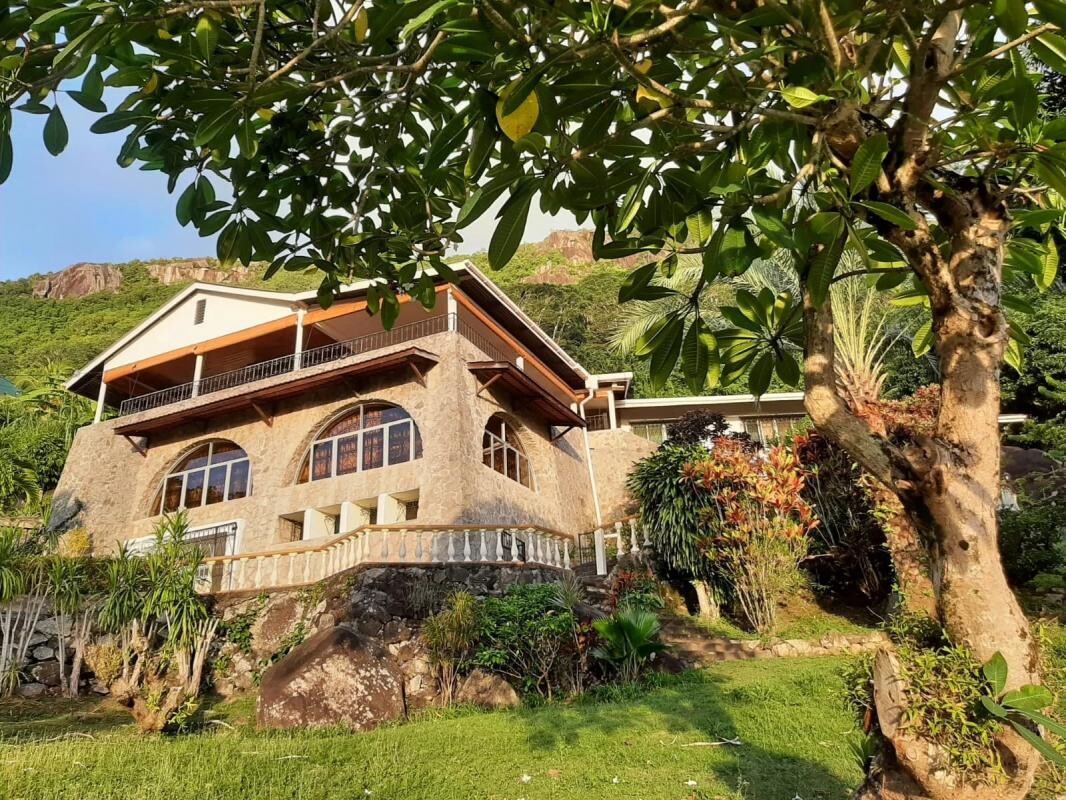 Photo 1 : Villa de Luxe Beau Vallon, Mahé, Seychelles - 2 650 000 €