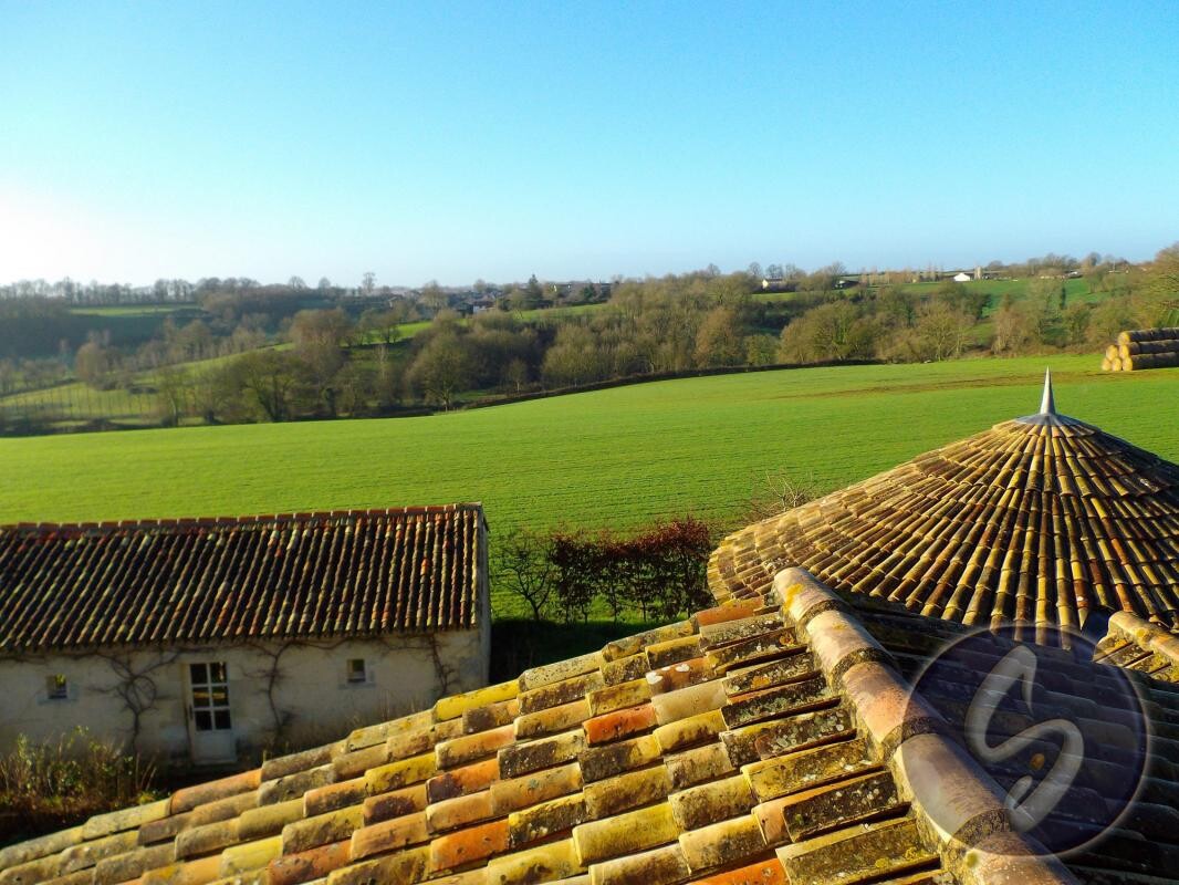 Photo 4 : LOGIS OU MANOIR DU XVI