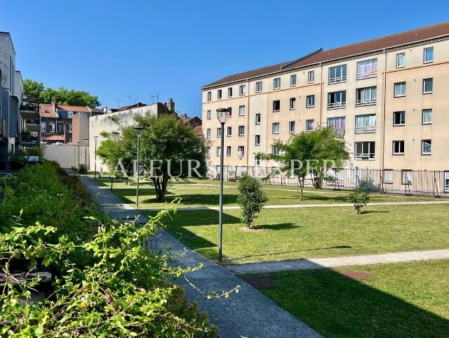 Photo 8 : TB Appartement 2 Pièces, balcon, place de parking privative.
