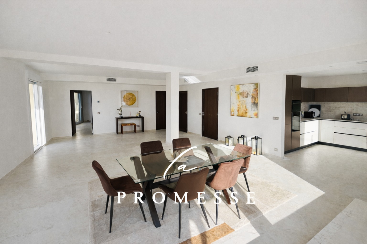 Photo 4 : ROOF TOP OCEAN - Appartement 3 Suites & Garage