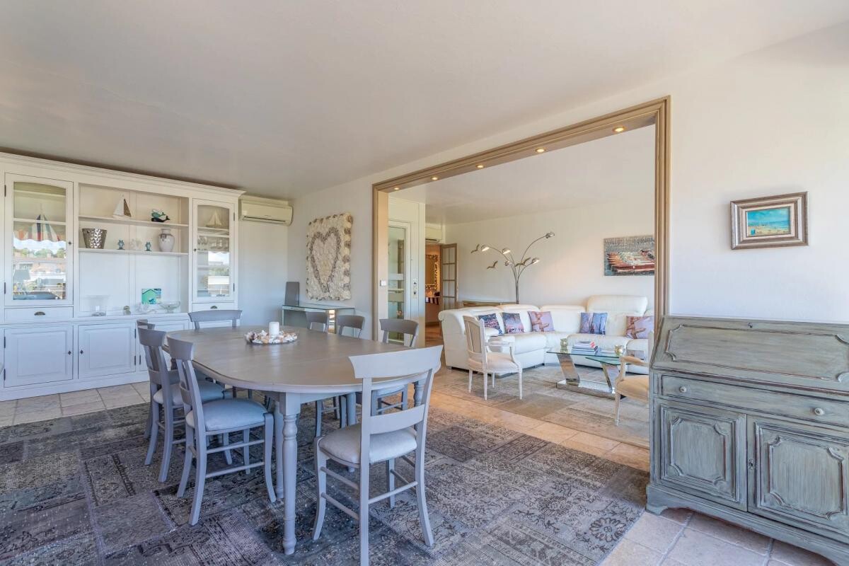 Photo 13 : Appartement en duplex avec toit terrasse à St Tropez