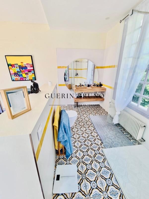 Photo 9 : Villa centre ville avec piscine