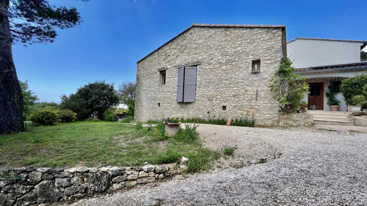 Photo 3 : Magnifique Villa de standing avec vue à Venasque