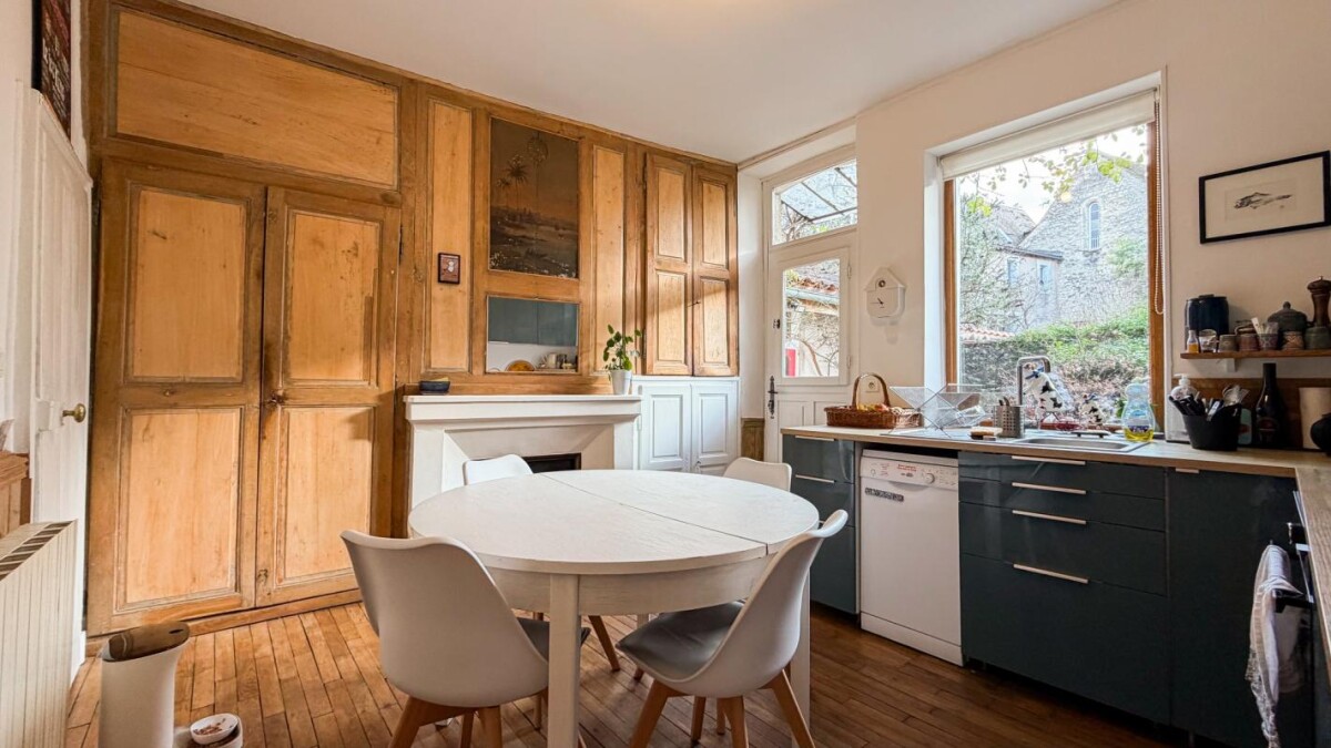 Photo 7 : Maison de charme avec jardin centre ville de Poitiers - Un l