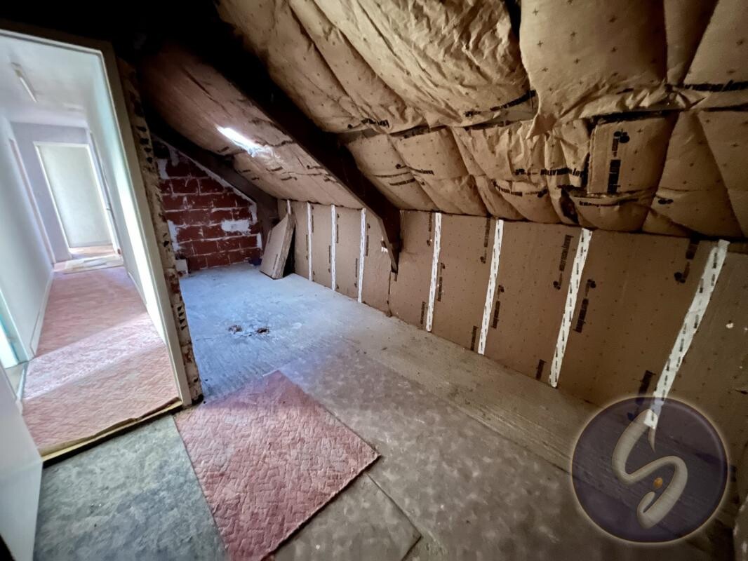 Photo 16 : Maison traditionnelle de 133 m² - 4 chambres - Terrain 930