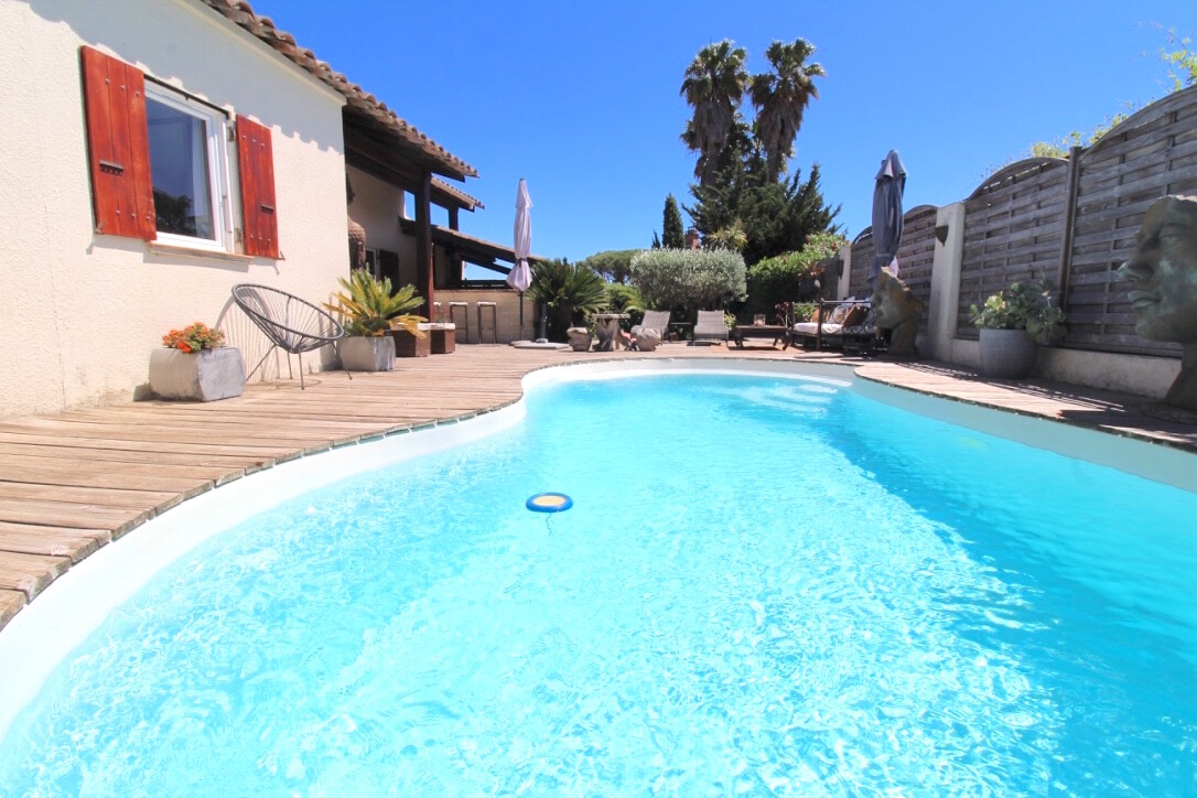 Photo 10 : GASSIN - Saint Martin - Maison ossature bois avec piscine