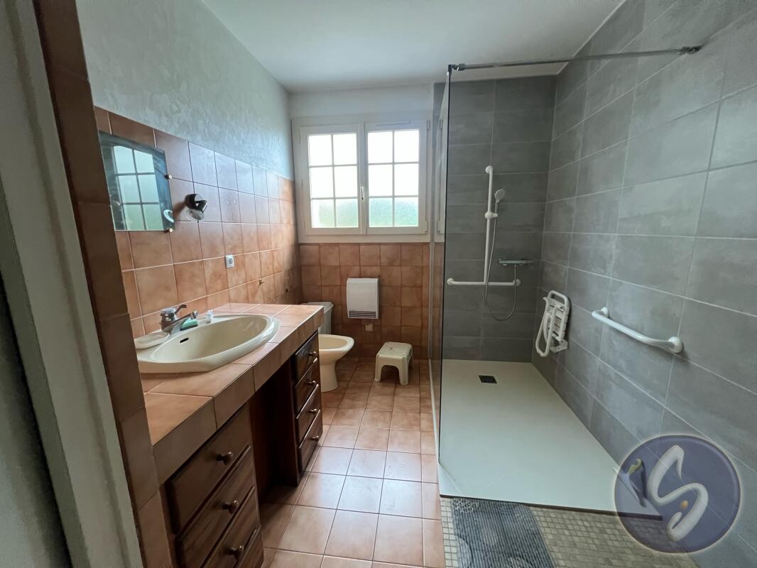 Photo 4 : PLAIN-PIED 3 CHAMBRES POTENTIEL 4EME DPE 'D'