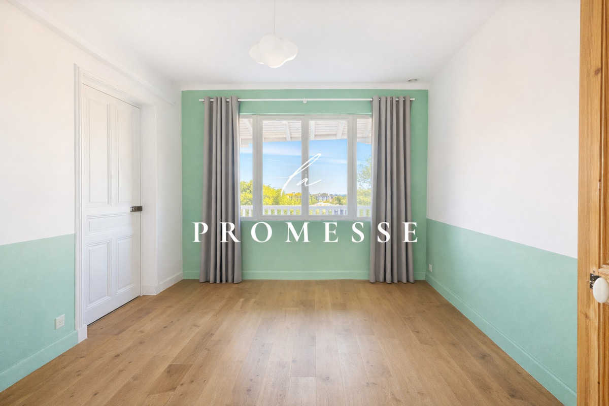 Photo 6 : AGUILERA - T4 de CHARME