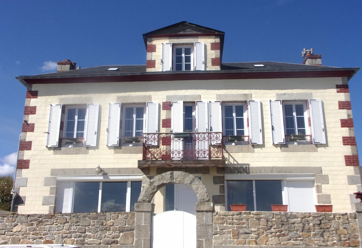 Photo 1 : Maison - Saint-Pol-de-Léon - 160m²