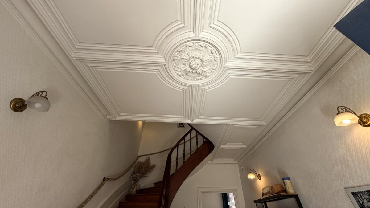 Photo 1 : OFF MARKET - Maison en centre ville avec terrasse et garage