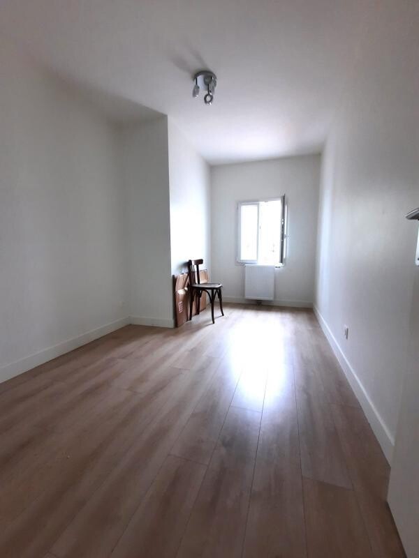 Photo 10 : MAISON TYPE 7, RECENTE AVEC POTENTIEL DIJON quartier Champmaillo