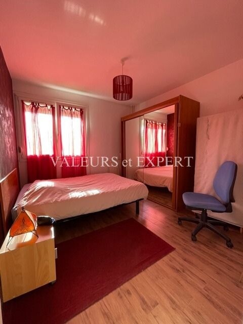Photo 6 : TB Appartement T3, 85m², cave, parking privatif.