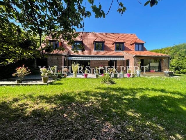 Photo 1 : TB DEMEURE INDIVIDUELLE EN SEMI PLAIN PIED - 258m²HAB